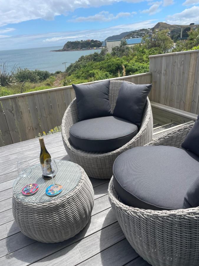 Atahu Bed & Breakfast Porirua Exterior photo