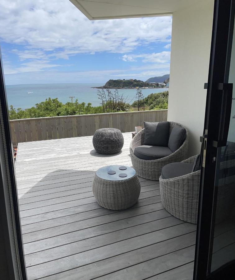Atahu Bed & Breakfast Porirua Exterior photo